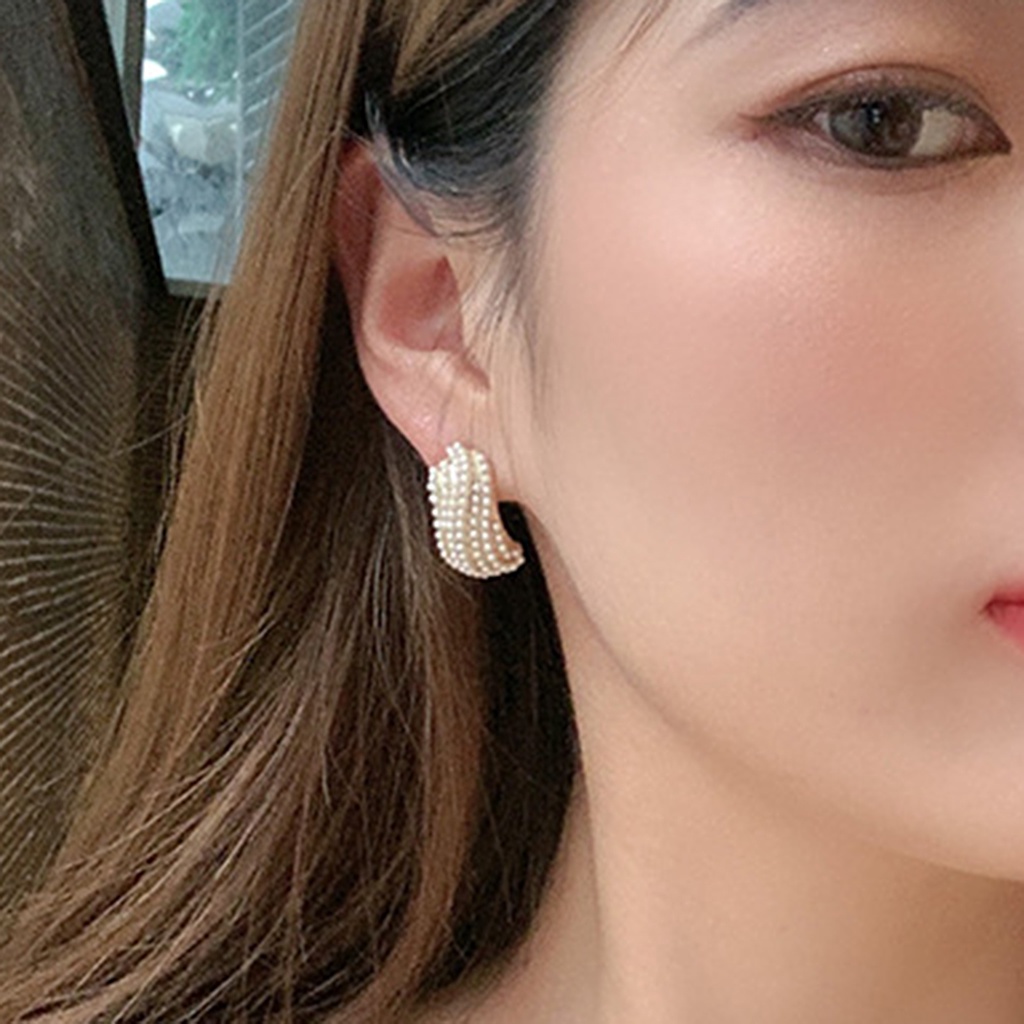 Hu Hu Hu Hu Hu Alat Bantu Pasang Kacamata♡ 1 Pasang Anting Stud Bentuk C Aksen Mutiara Tiruan Untuk Wanita