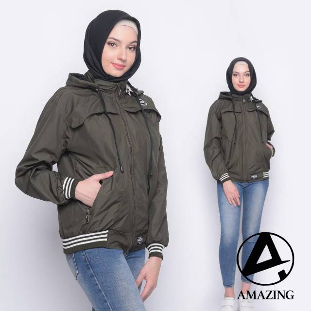 JAKET WANITA MOTIF SALUR SEMI WATERPROOF LENGKAP PAKAI HOODIE