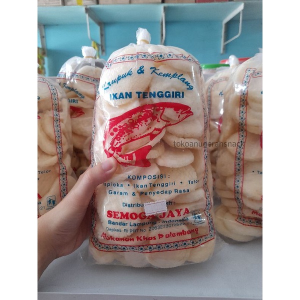 

KRUPUK IKAN TENGGIRI | TOKO ANUGERAH SNACK