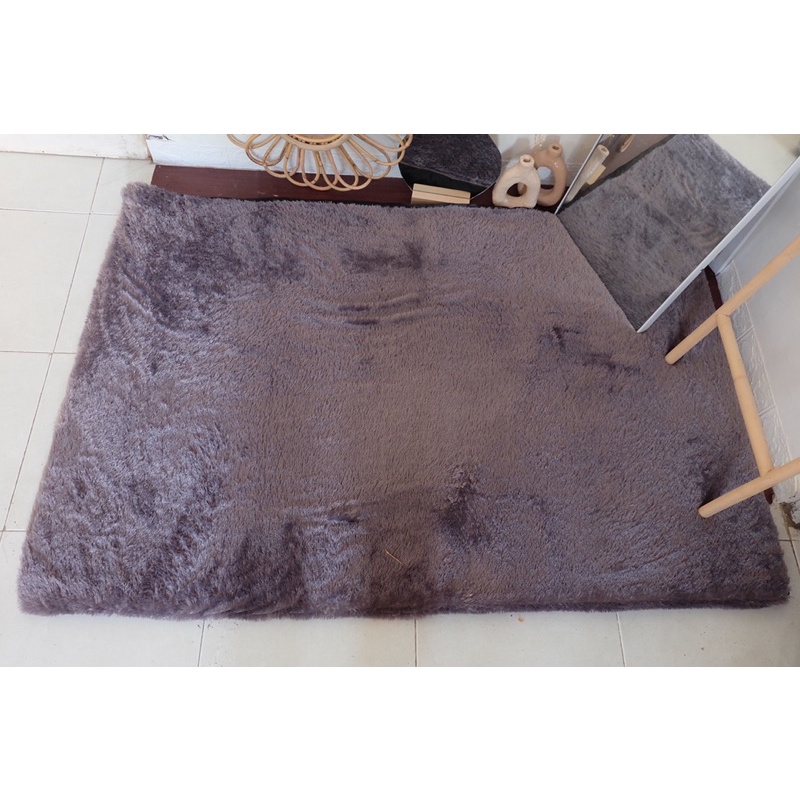 Karpet bulu empuk UKURAN BESAR 160x100