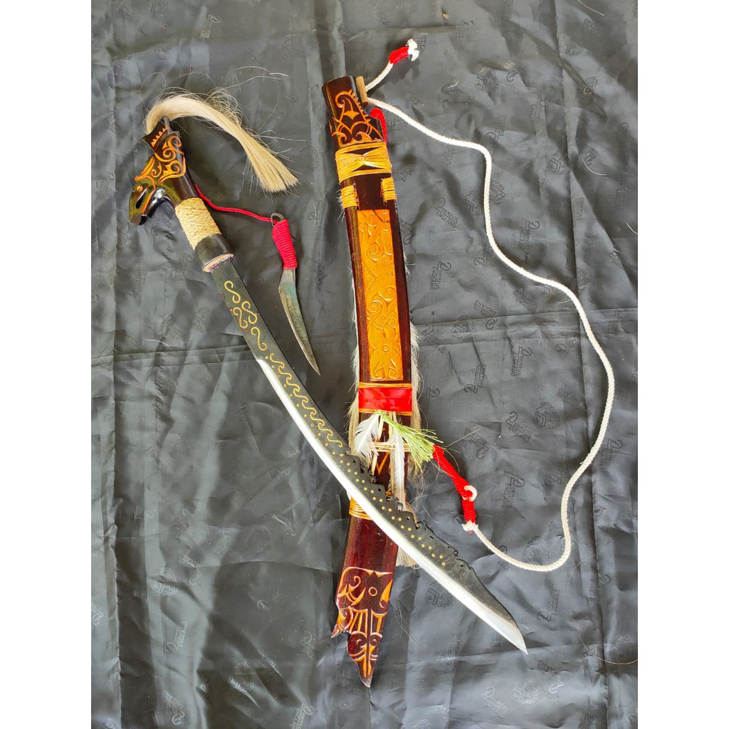 MANDAU BAJA HITAM model Lais 003