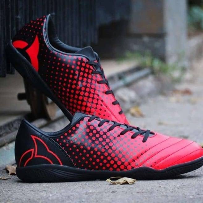 ortuseight utopia red in jr sepatu futsal