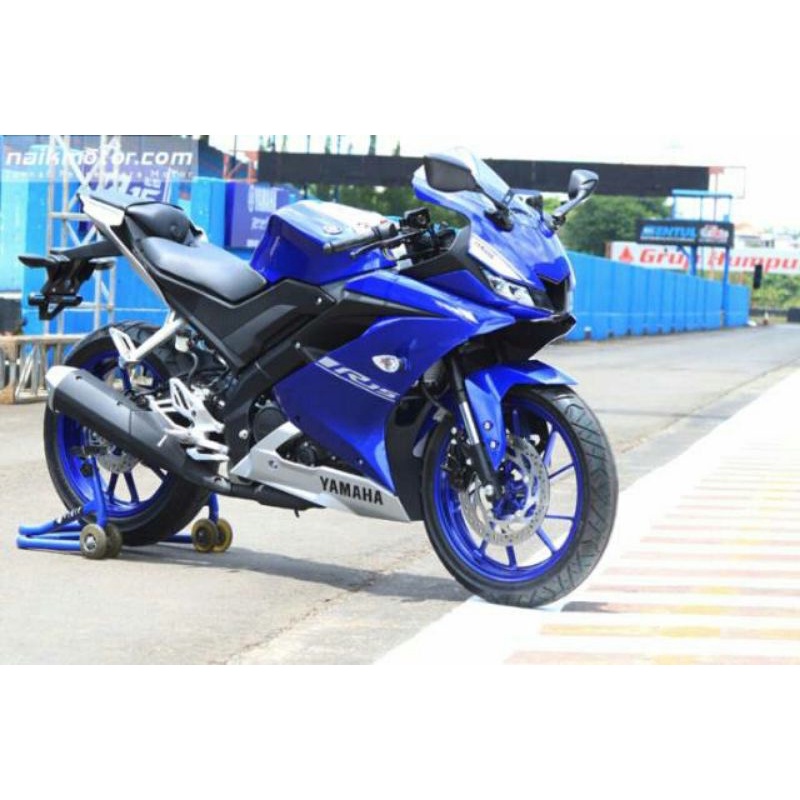 striping sticker Yamaha R15 v3 2017 biru Silver