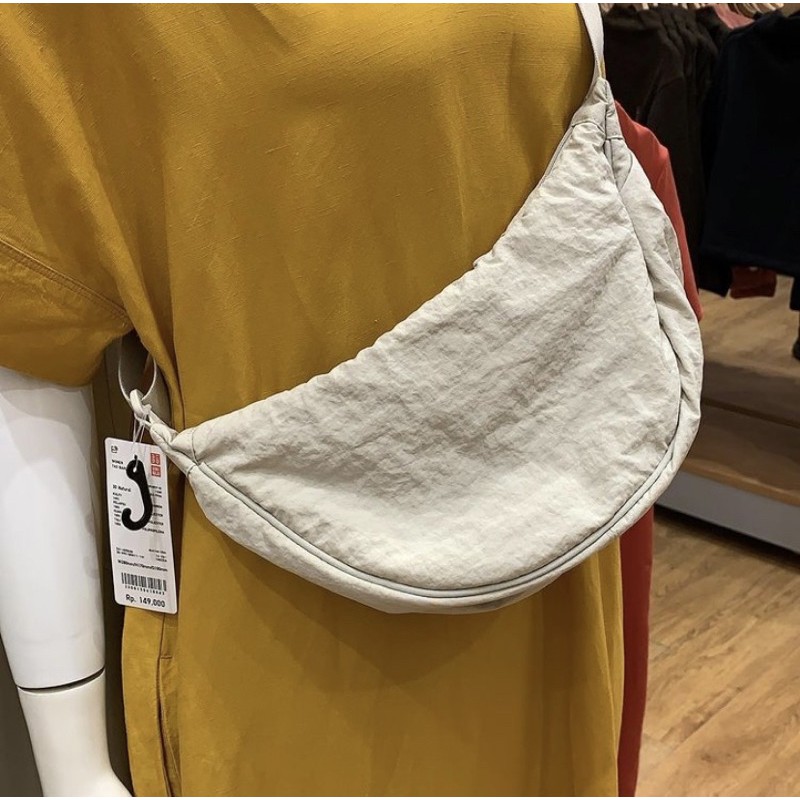 UNIQLO TAS BAHU MINI ROUND WANITA PRIA (NEW & ORIGINAL)