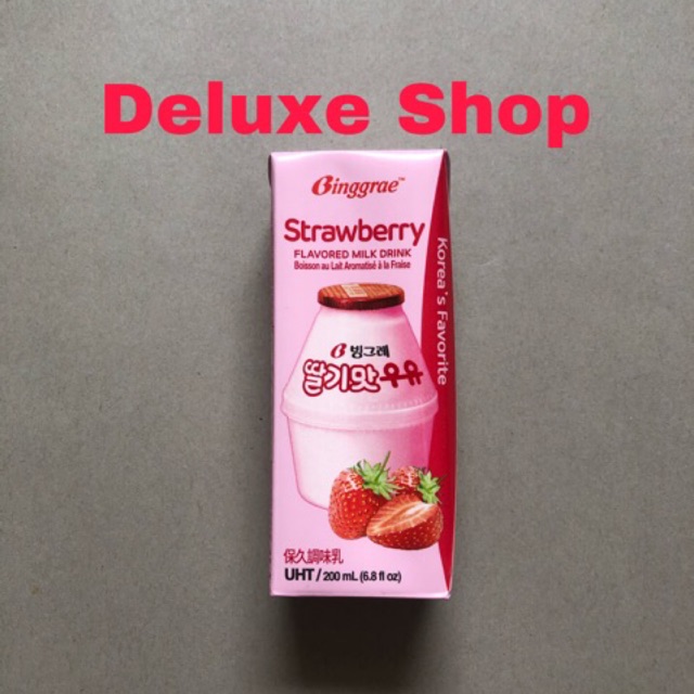 

Binggrae Strawberry Flavored Milk Drink - Susu strawberry Korea 200ml