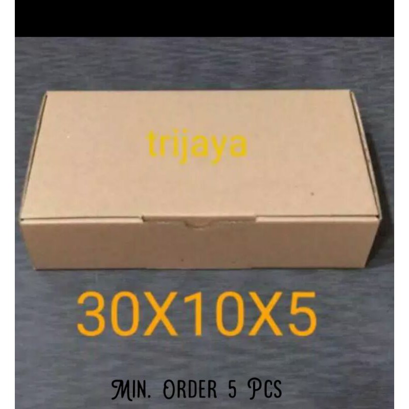 

kardus box pizza/ box baju/box kue / die cut uk 30x10x5