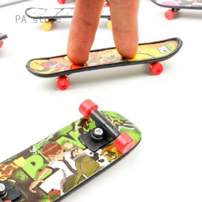 finger skateboard