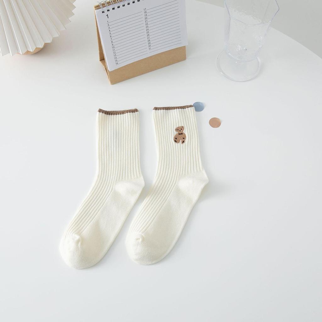 Either.id - Kaos Kaki Pria Wanita Panjang Setinggi Betis Motif Beruang Cute Bear New Fashion Korean Style Socks-KK018E