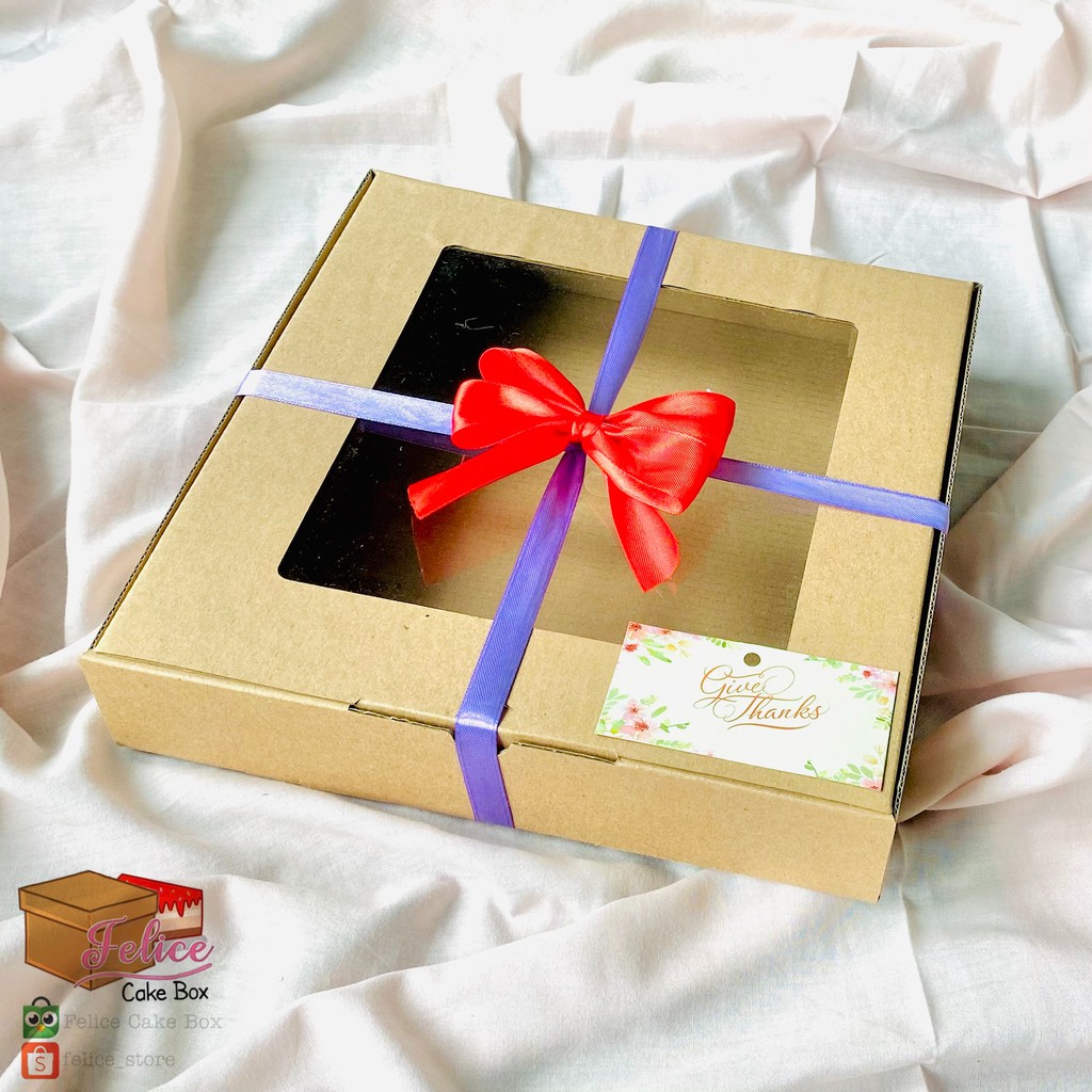 

Kode : BMP211 PAKET HARDBOX MIKA + PITA SATIN 1/2 INCH + PITA KADO PENDEK + THANK YOU CARD / PAKET BOX HAMPERS / PAKET PACKAGING HAMPERS / PAKET LENGKAP GIFT BOX
