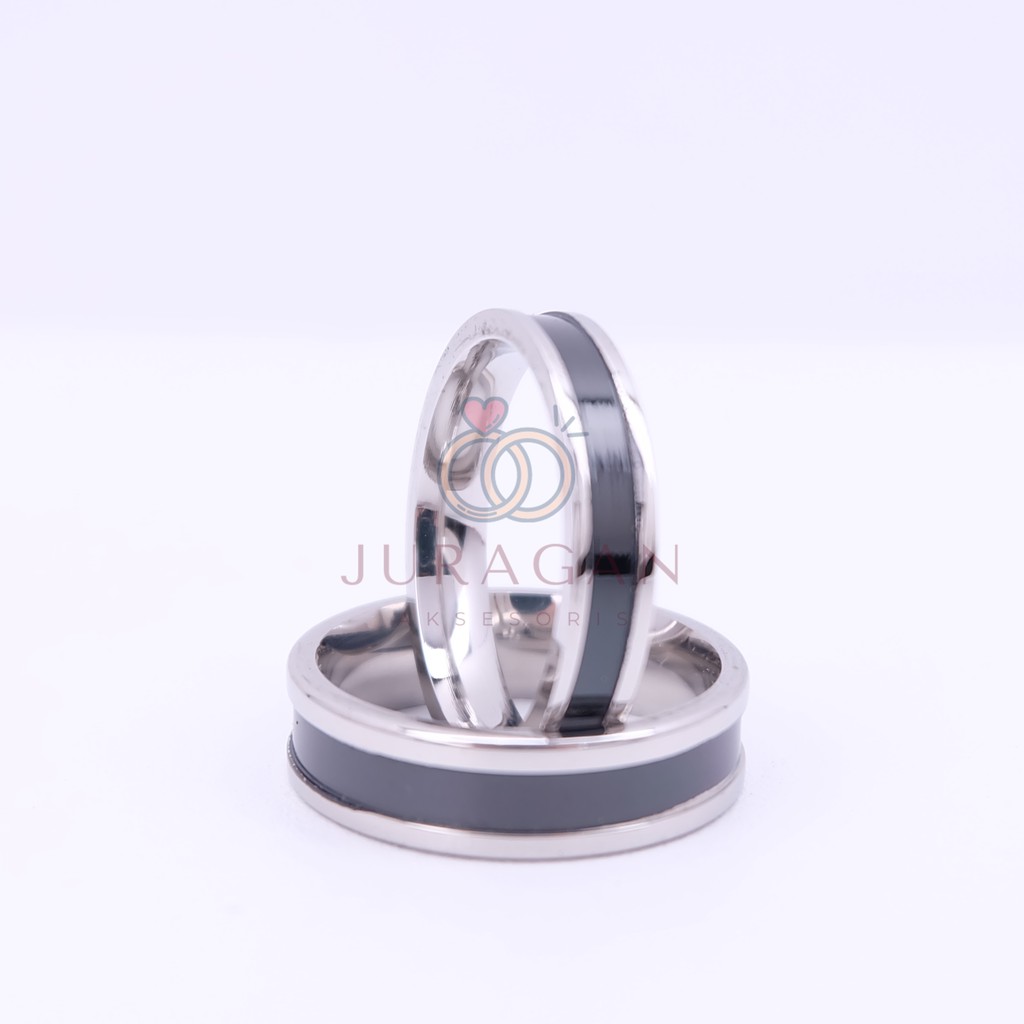 [HIGH QUALITY] Cincin Couple BUCIN R21 Titanium Ukir Nama + Box Cincin Beludru + BONUS Gelang Couple