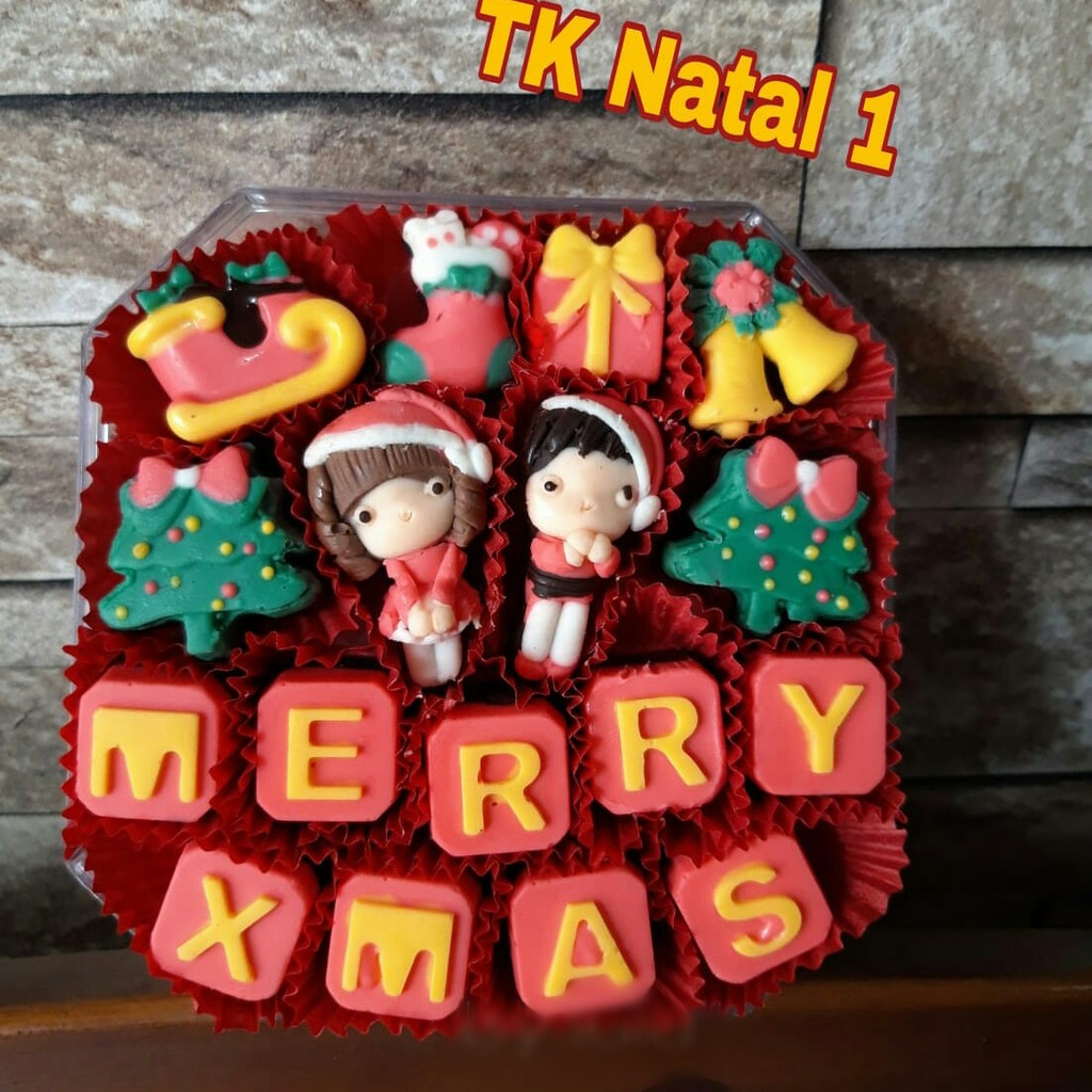 

Cokelat natal toples kecil