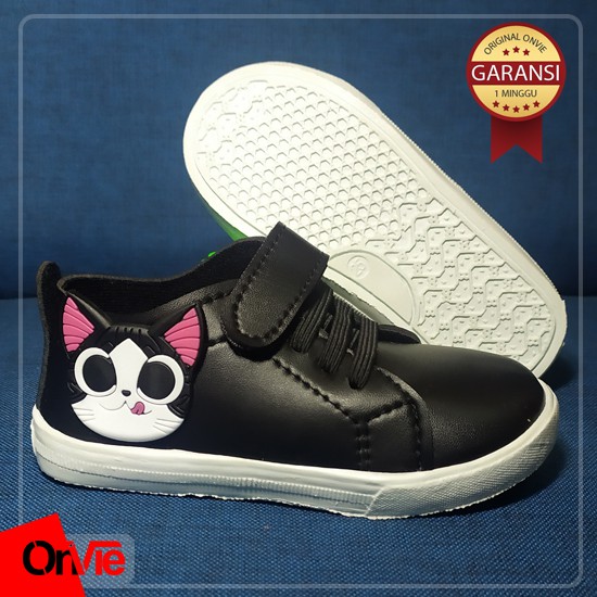 Sepatu Sneaker Anak Perempuan Hitam Putih Motif Meow Karet 3D | Sepatu Kids Wanita Onvie