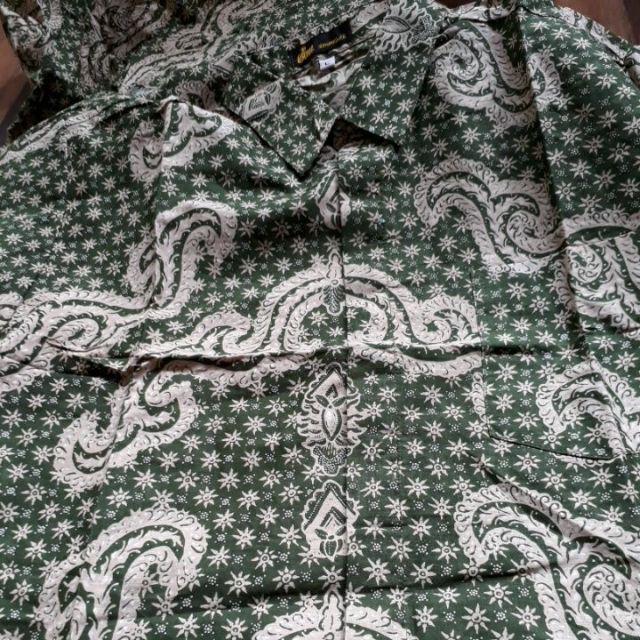 Kemeja Hem Batik Lengan Pendek Eksklusif Halus  Lawasan Hijau Batik Solo Motif Truntum Kuncoro