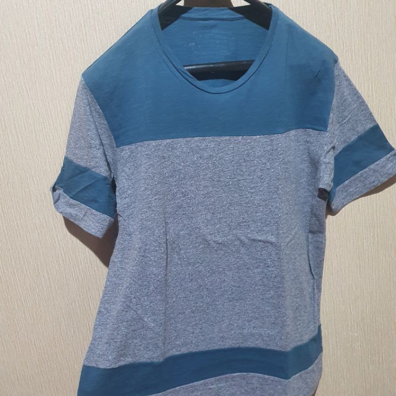 KAOS PRIA PULL&BEAR ORIGINAL SIZE S
