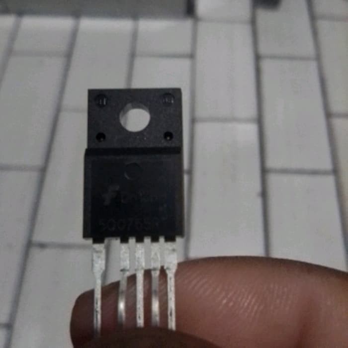 Ic STR 5Q0765RT STR5Q0765RT STR 5Q0765 RT