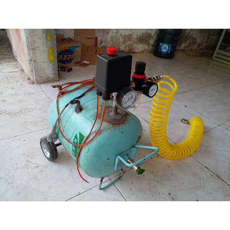 Kompresor mini mesin kulkas