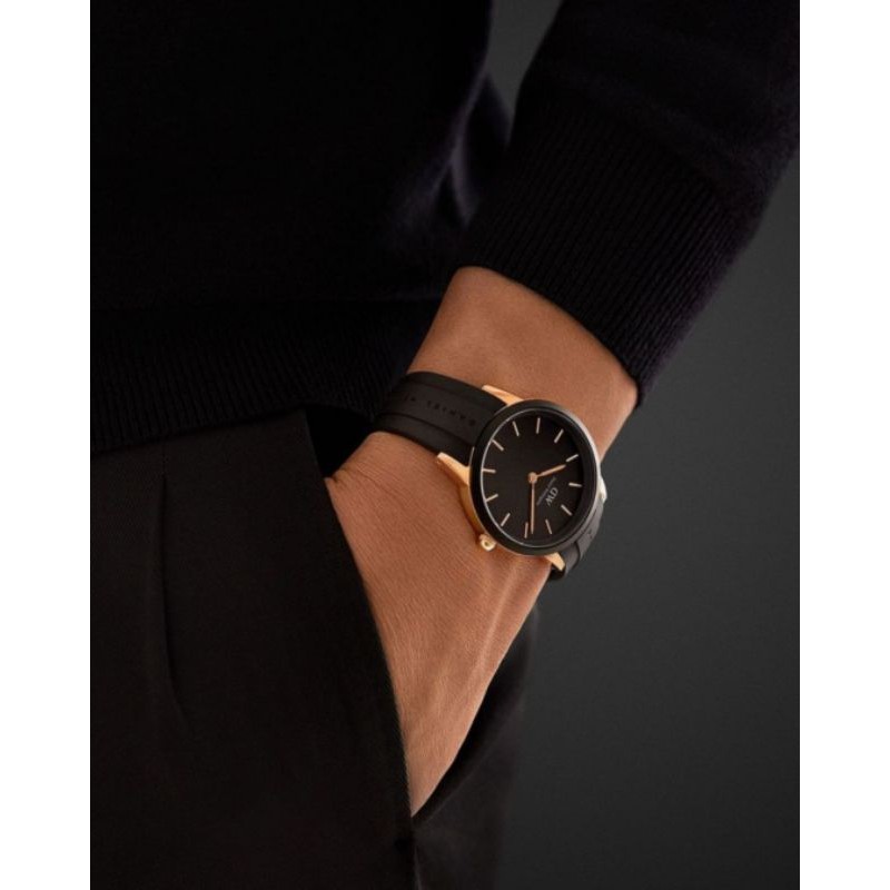 JAM TANGAN ICONIC DW RUBBER ICONIC MOTION ( BUCKLE SABUK )