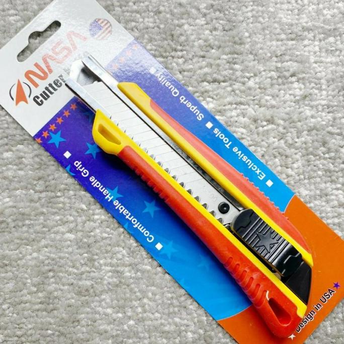 

'+'+'+'+] Cutter knife/Pisau Potong Kualitas