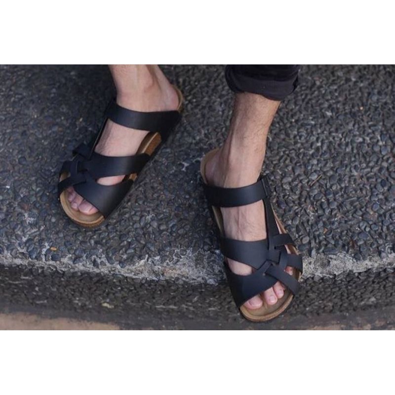 Ka. jari/ Jeremi Sandal pria sandal hitam birkin