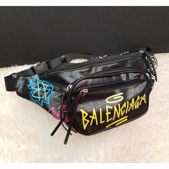 Balenciaga graffiti original hotsell