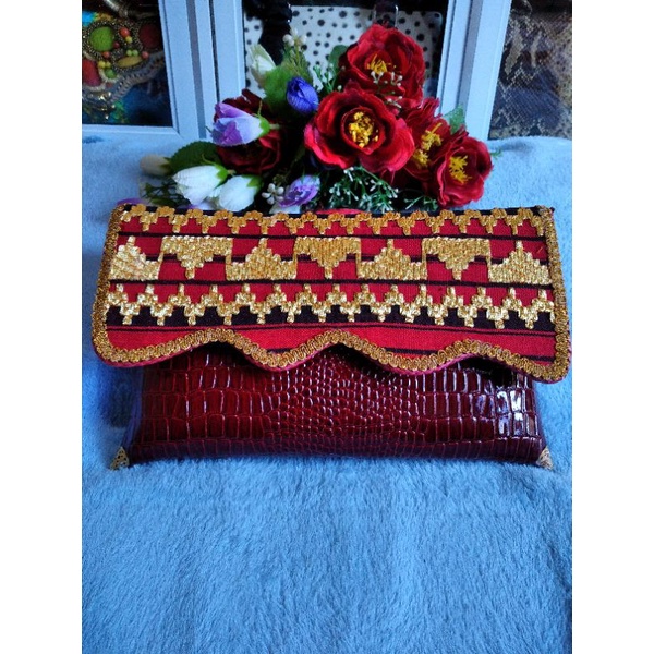 tas (clutch tapis/dompet tapis lampung)