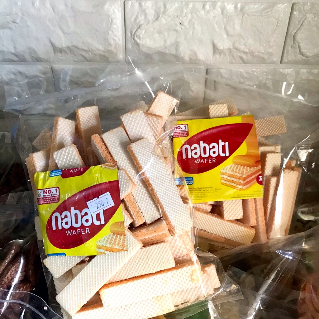 

SNACK Wafer NABATI Cemilan Original SIAP KIRIM Expired Masih Lama