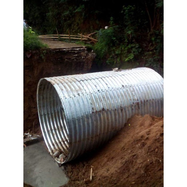 Corrugated  Steel Pipe Gorong Gorong Baja Pipa Baja Bergelombang Nestable Flange dan MultiPlate Pipe