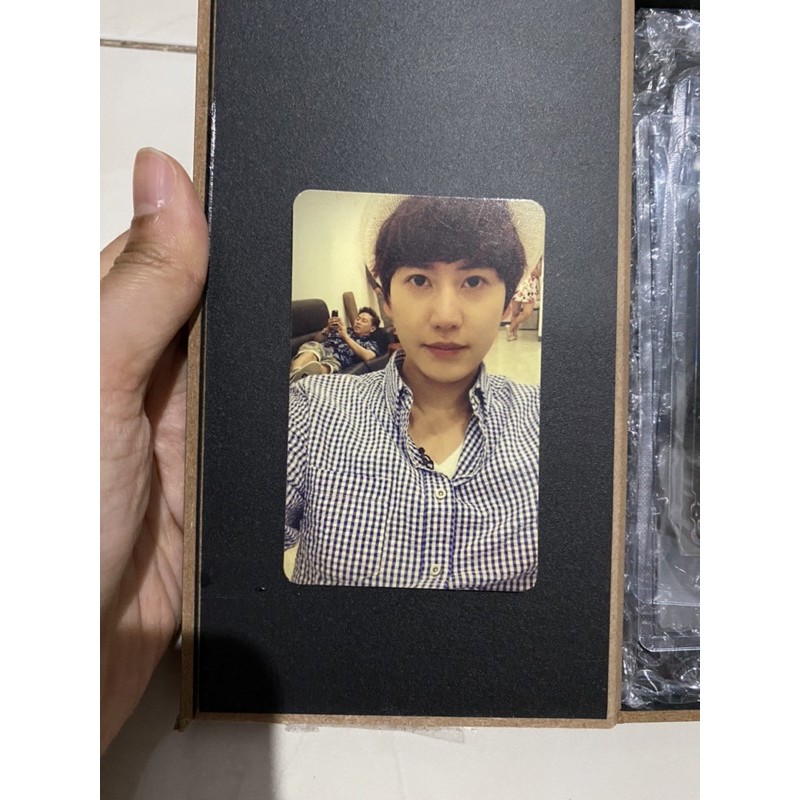[BOOKED] Kyuhyun photocard at gwanghwamun album