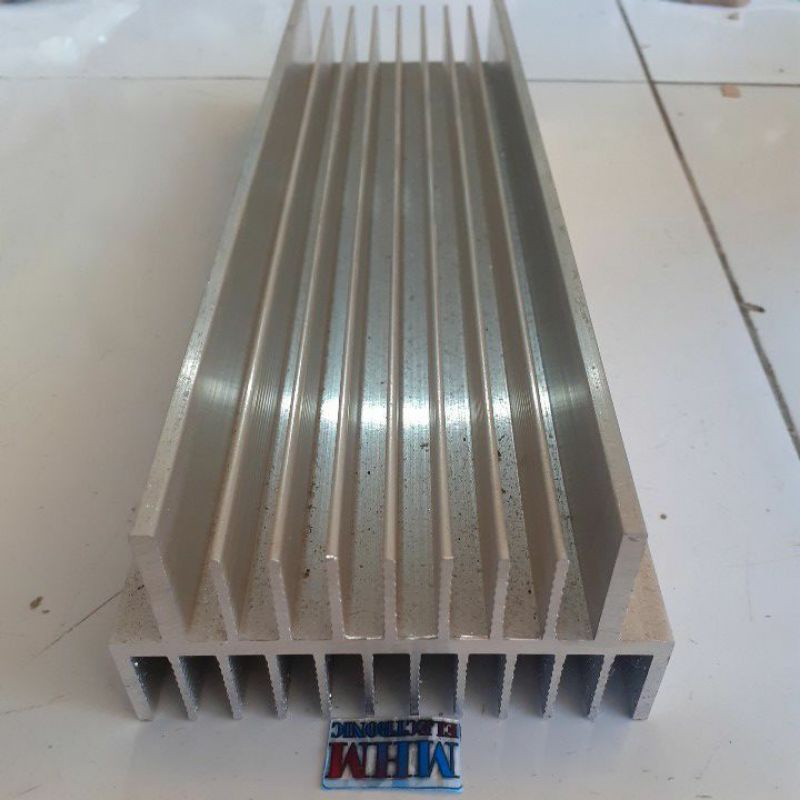 Heatsing pendingin 3U 30cm