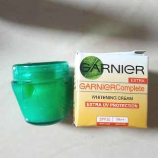 Garnier whitening cream extra uv protection spf 30- 20gr ready