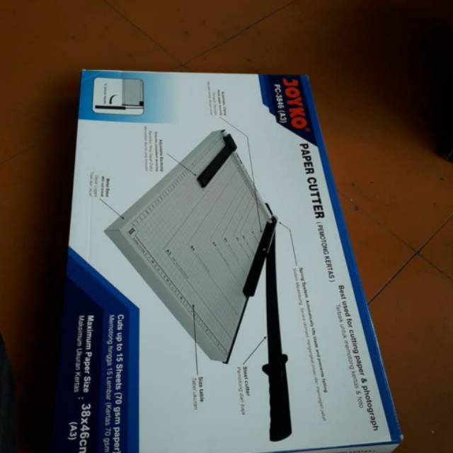 

JOYKO. PAPER CUTTER UKURAN A3.