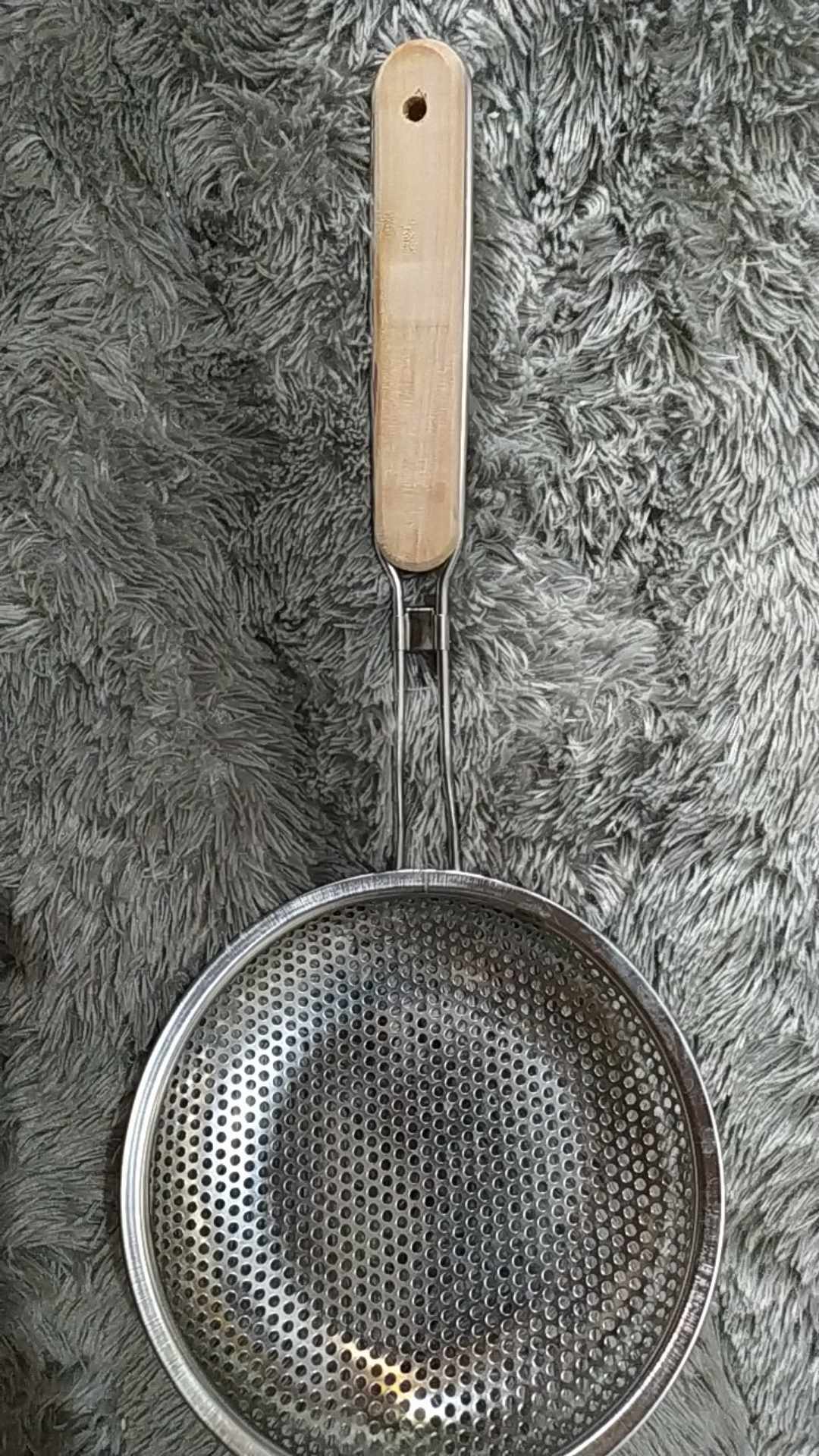 Wooden Handle Frying Strainer 16 Cm Saringan Goreng Minyak Gorengan Masak Dapur Alat Dapur