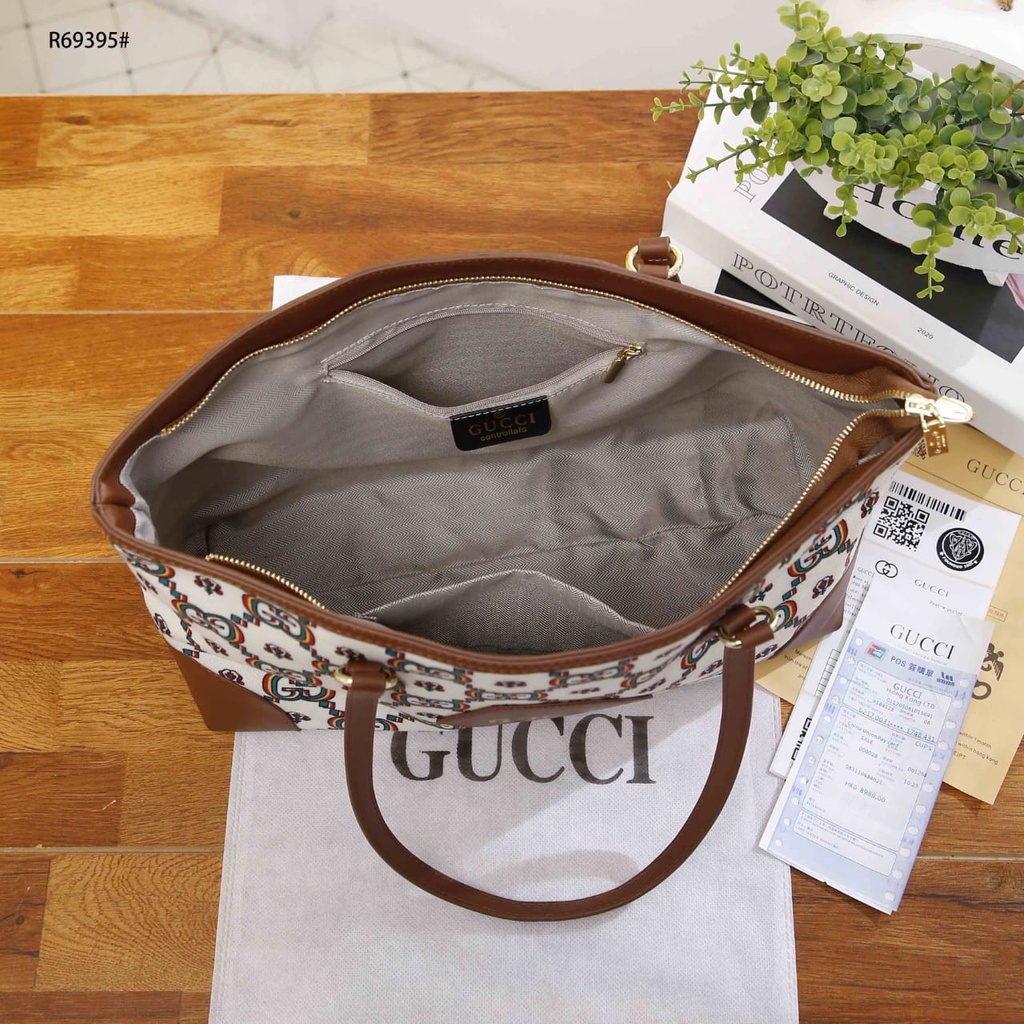 GC Gold Hardware Tote Bag R69395