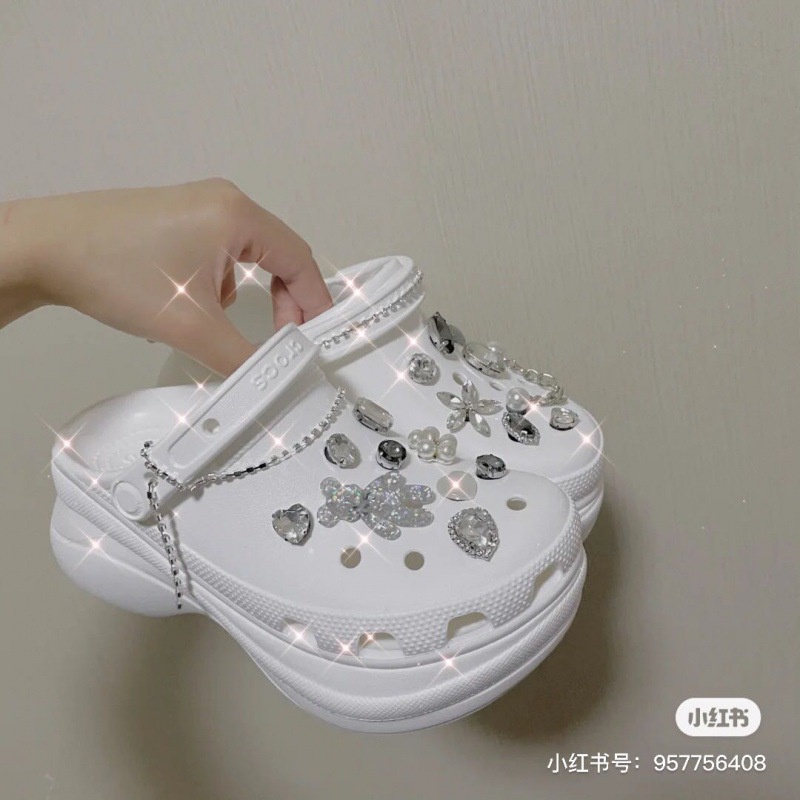 Jual Herhabit - Sandal Crocs B10 Bangkok Clog Kaws with Pearls & Chain ...