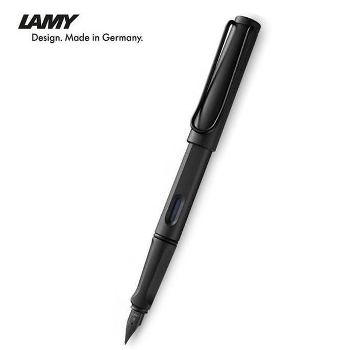 

Lamy Safari All Black Fountain Pen - M