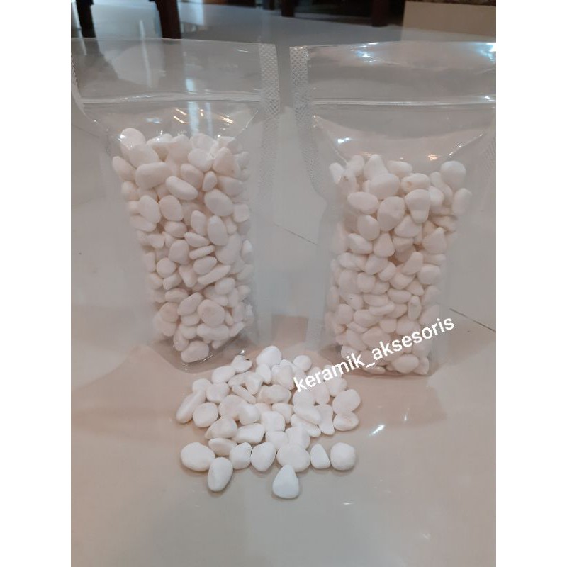 BATU HIAS PUTIH ITALY