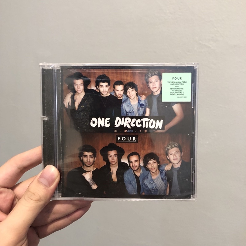 [DAMAGE] CD One Direction - Four