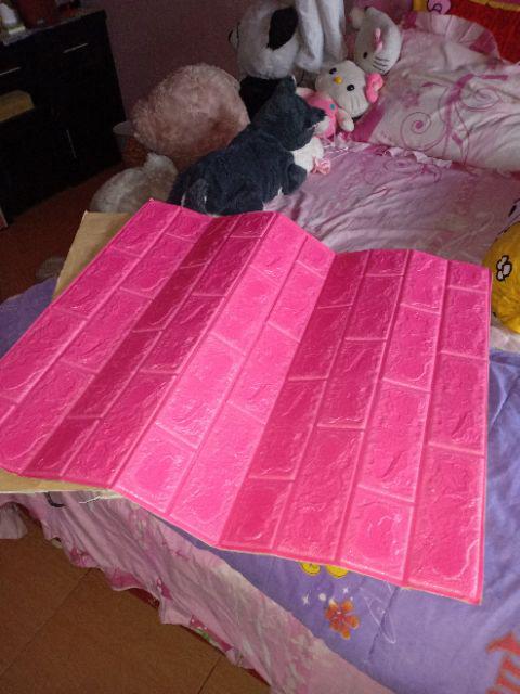 Grosir Murah Berkualitas Wallpaper Dinding Emboss Motif Batu Bata Warna Merah Putih Biru Kuning Pink