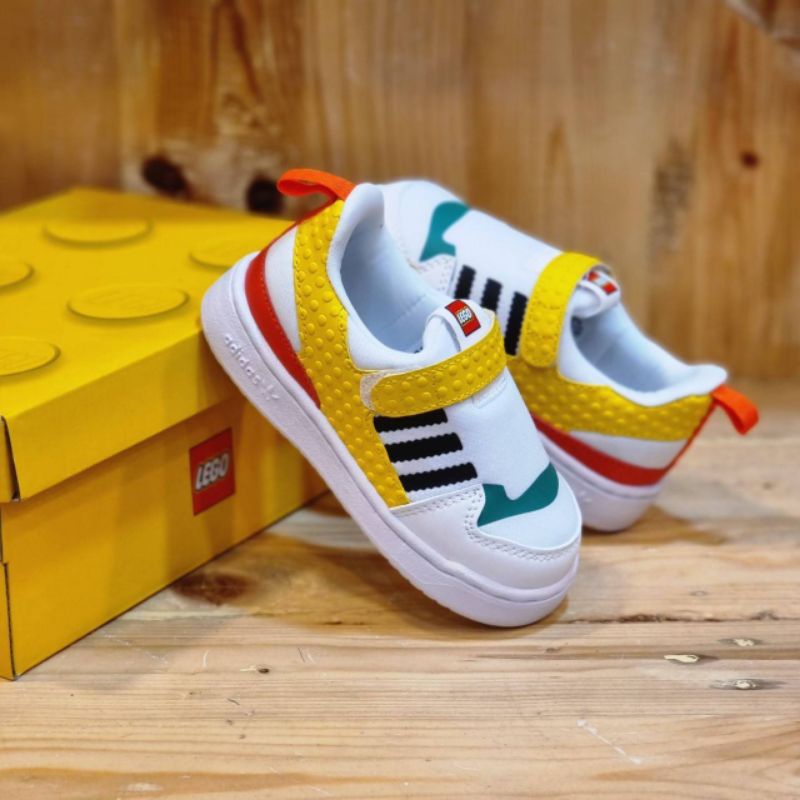 Adidas Forum 360 x LEGO