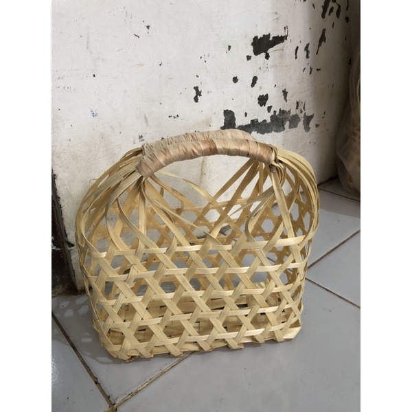 Tas anyaman bambu hampers jinjing 2 besar