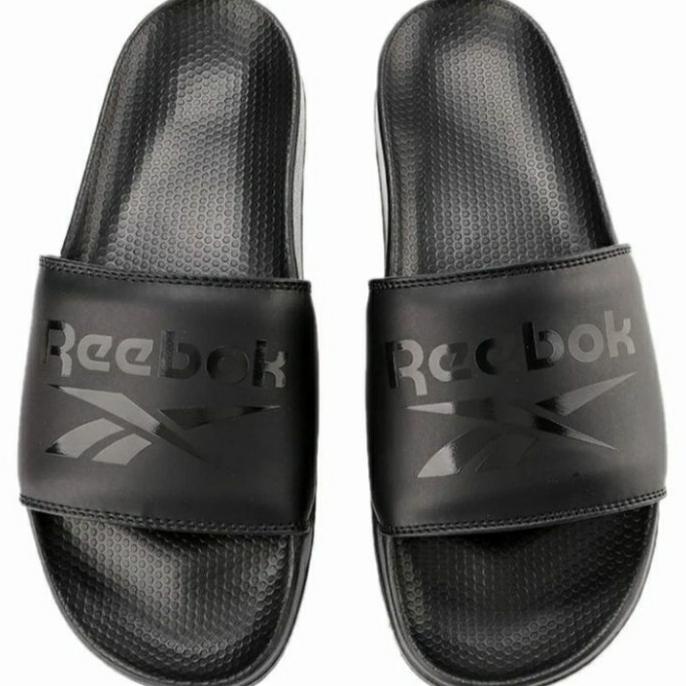 Sandal Reebok pria original DISKON