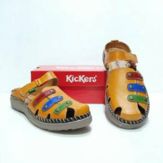 Kickers cewek