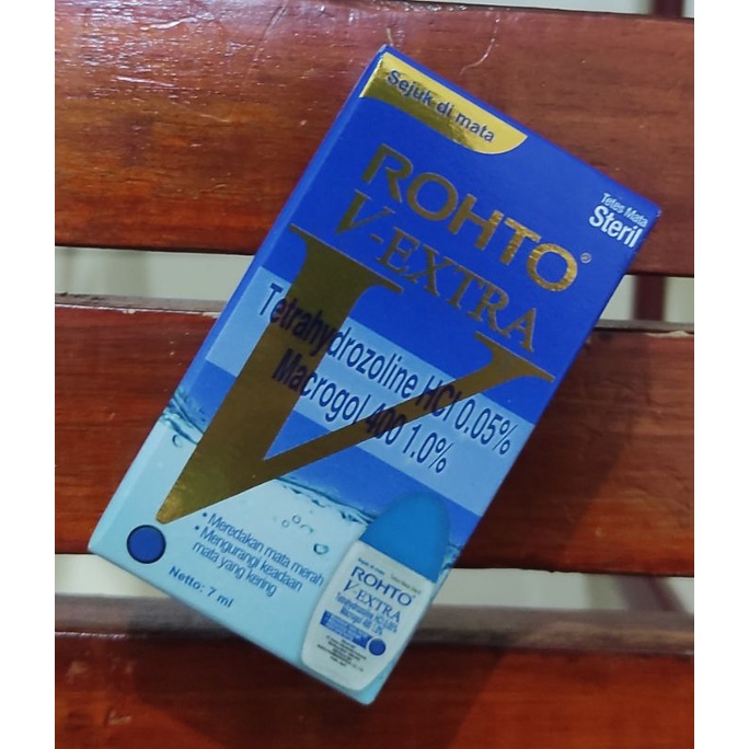 Rohto Cool 7 ML / Rohto V Extra / Mengatasi Mata Merah / Iritasi Ringan / Mata Kering