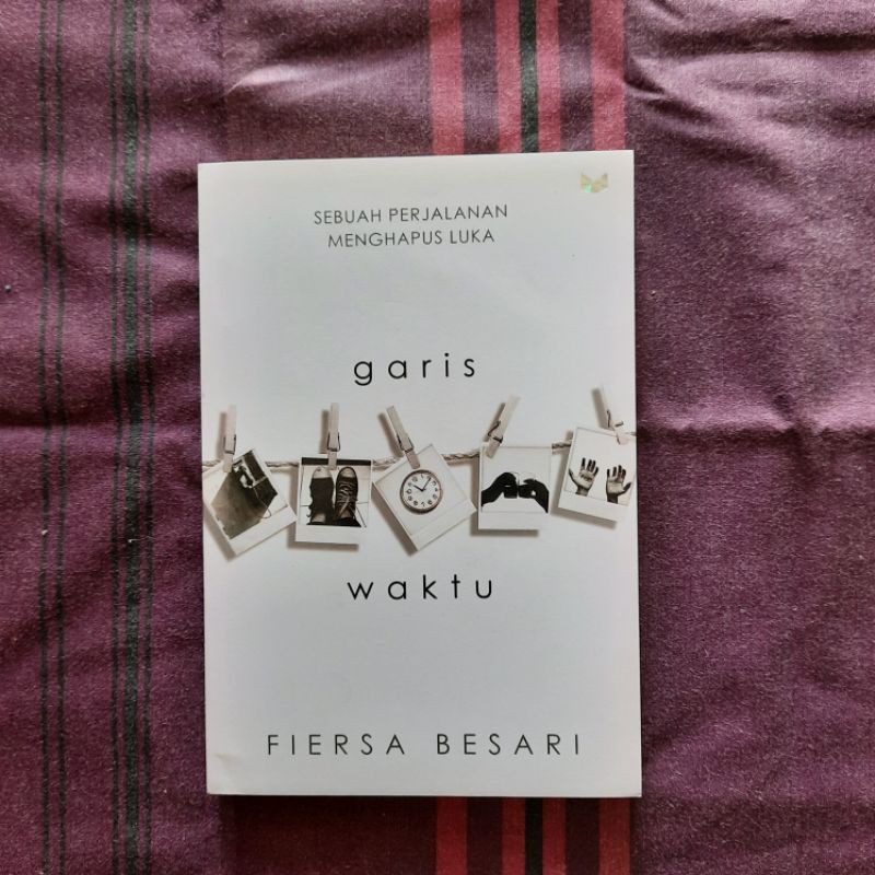 Novel Garis Waktu bekas/second/preloved