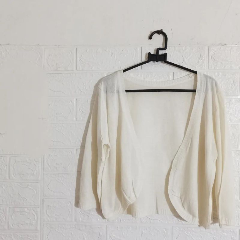 Cardigan Crop putih