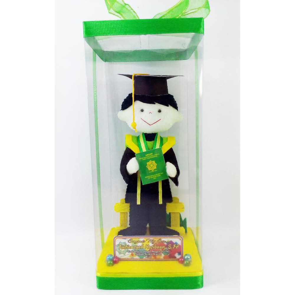 Boneka Wisuda Flanel - UIN SUSKA RIAU