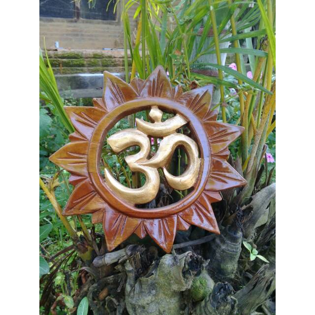 OMKARA swastika hindu TEMPEL DINDING