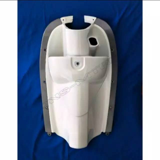 Cover dasbor legshil scoopy karbu 2010-2012