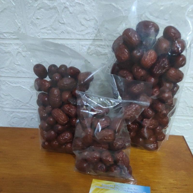 

Kurma merah / angco