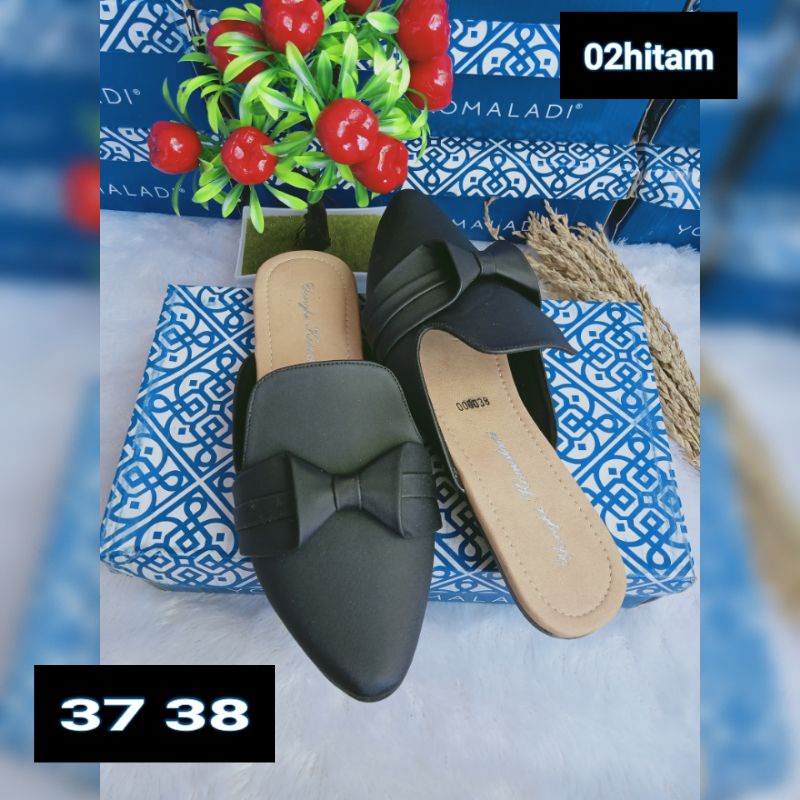Sandal Slop bustong wanita Yongki komaladi